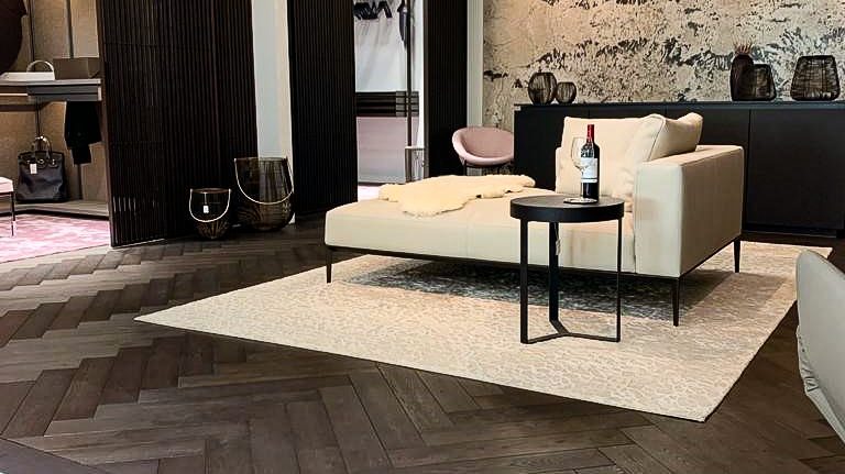 Fischgrätparkett Eiche Cognac