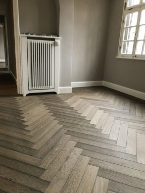 Fischgrätparkett Eiche Dom-Gamsleder