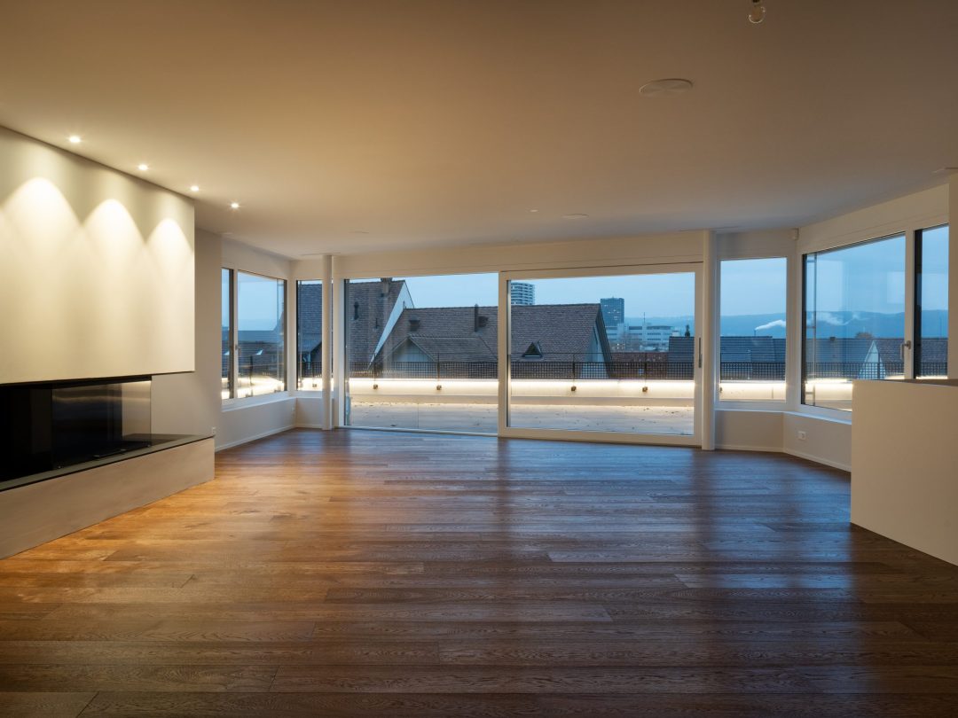 LHD Dom-Antic_Premium_Pratteln