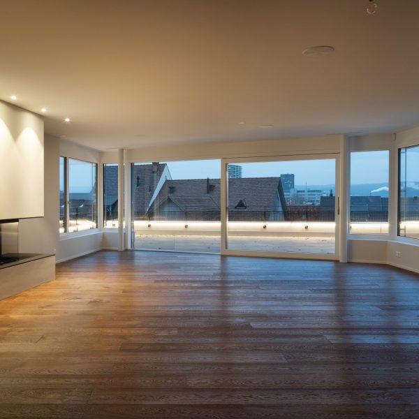 LHD Dom-Antic_Premium