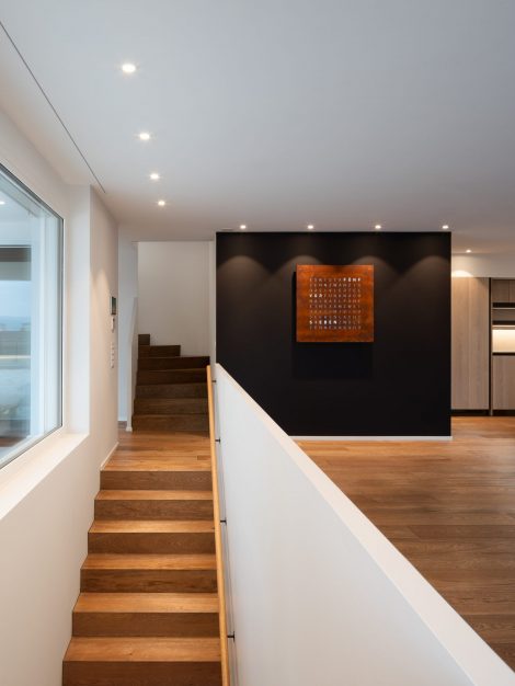 LHD Dom-Antic_Premium