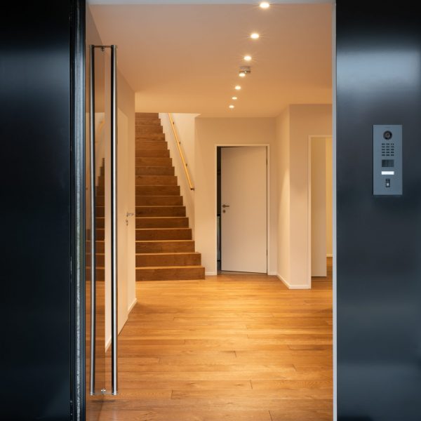 LHD Dom-Antic_Premium