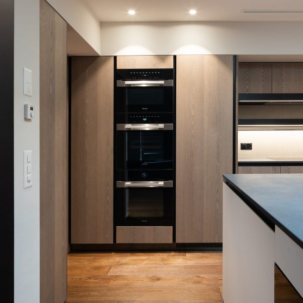 LHD Dom-Antic_Premium