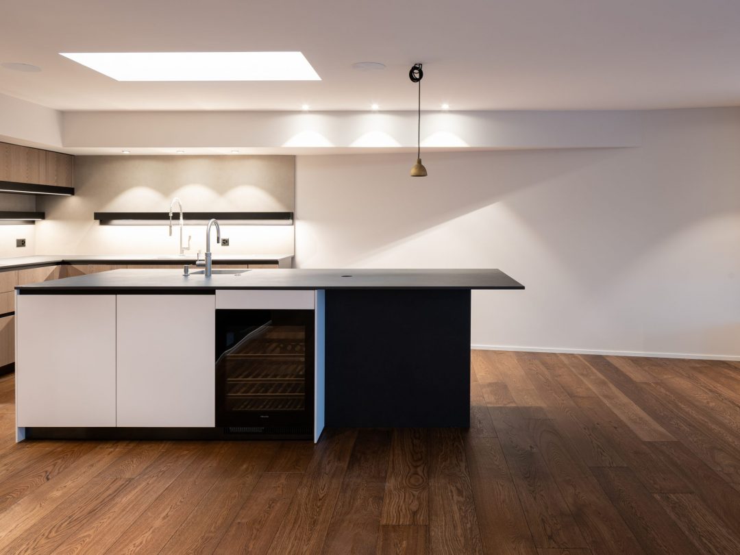 LHD Dom-Antic_Premium_Pratteln