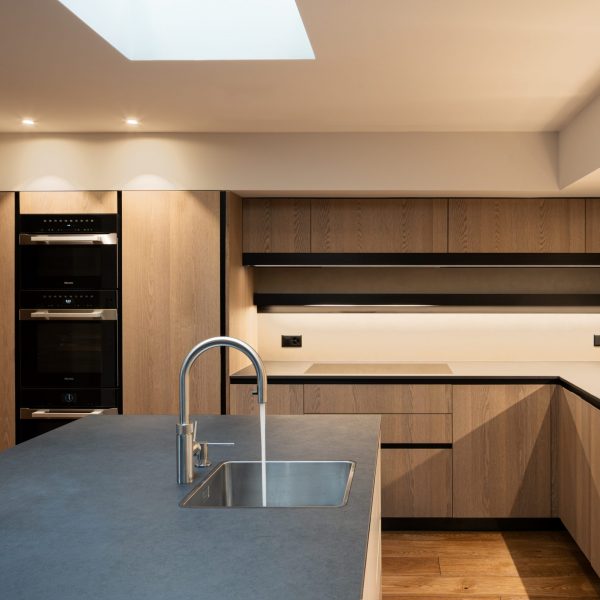 LHD Dom-Antic_Premium