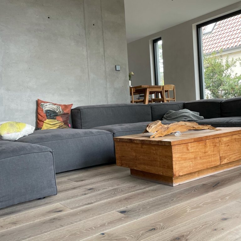 Massivholzdielen Eiche Dom-Betongrau