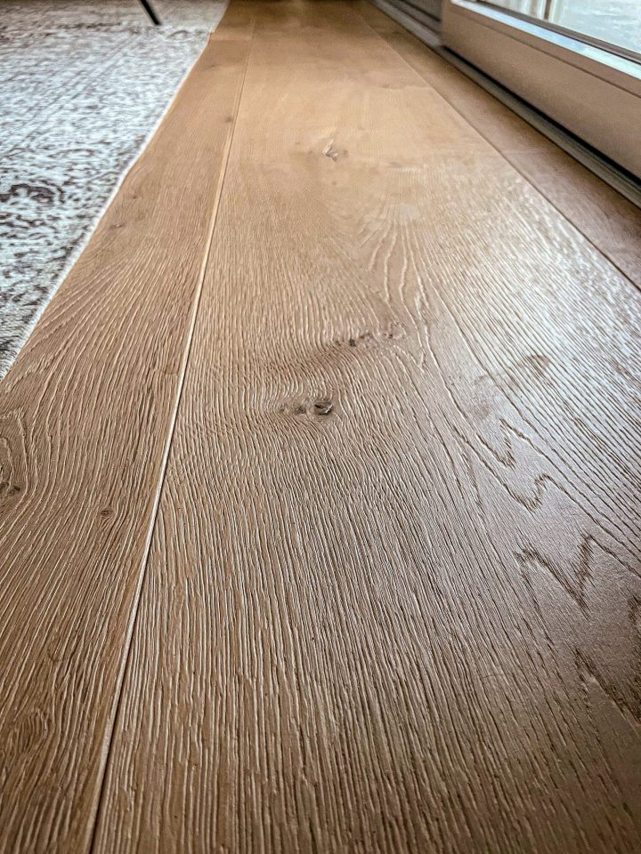 Schlossdielen Chalet-Savanne