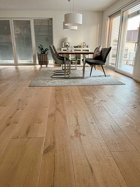 Schlossdielen Chalet-Savanne