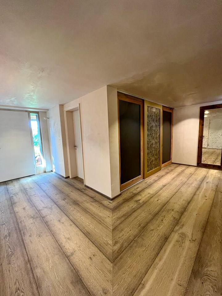 Schlossdielen Dom-Gamsleder