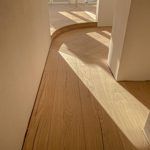 Schlossdielen Korn-Roh