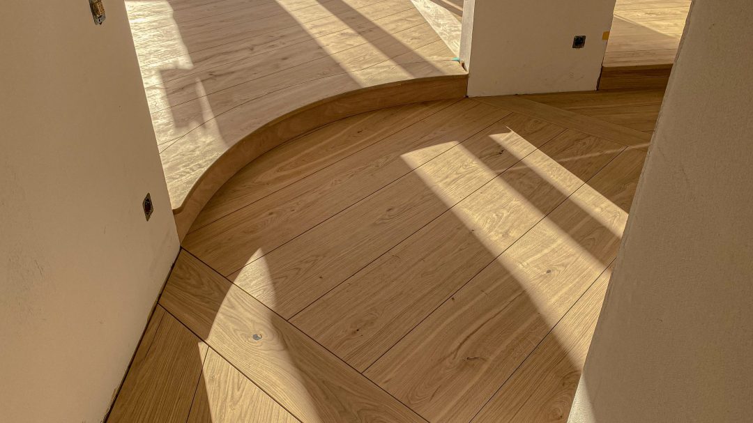 Schlossdielen Korn-Roh