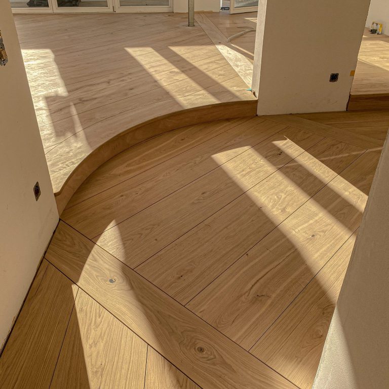 Schlossdielen Korn-Roh