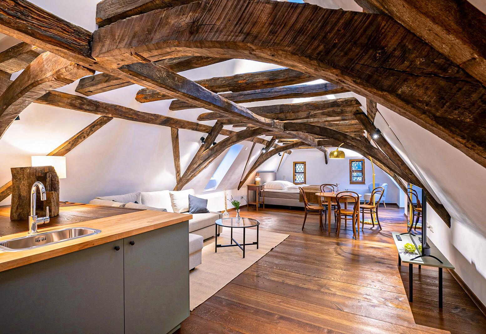 Schlossdielen Massiv_Dom-Tabacco20