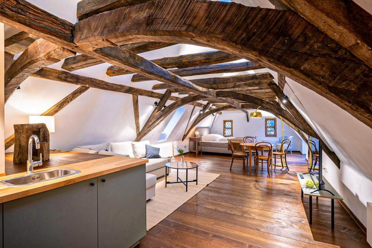 Schlossdielen Massiv_Dom-Tabacco20