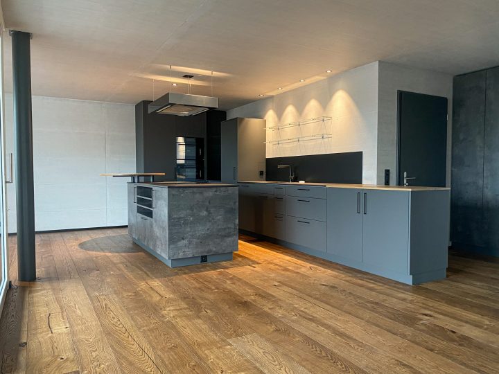 Schlossdielen_Dom_Haselnussbraun 2017