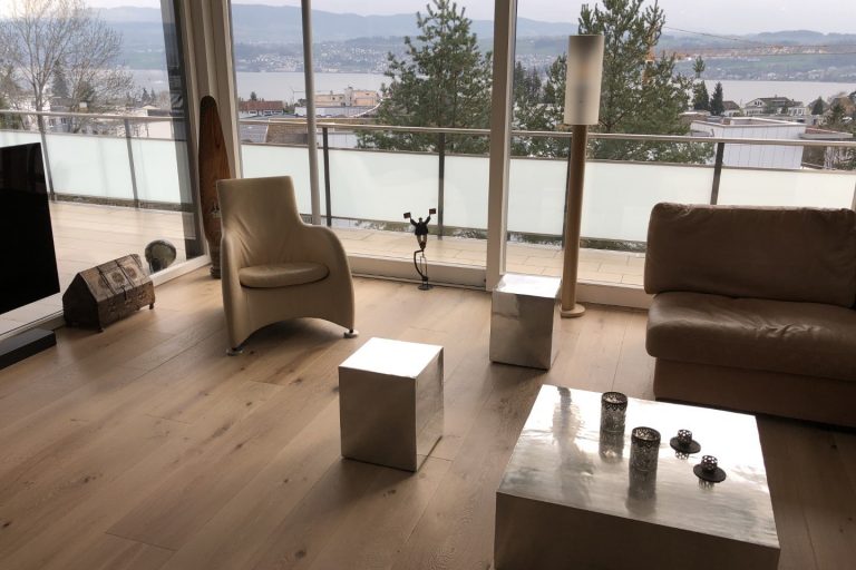 Schlossdielen Eiche gebürstet - Elfenbein 2017