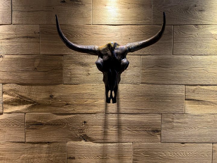 Wandverkleidung_Tv Wand-holz